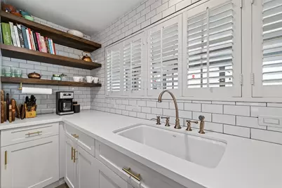 10022 Bayou Glen Road, Houston, TX 77042 - Photo 19