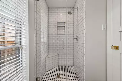 10022 Bayou Glen Road, Houston, TX 77042 - Photo 27