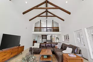 10022 Bayou Glen Rd, Houston, TX 77042 - Photo 5