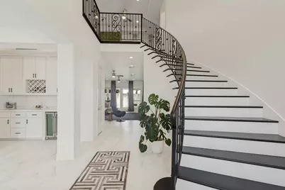 8002 N Circle Drive, Houston, TX 77071 - Photo 11