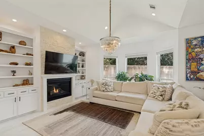 8002 N Circle Drive, Houston, TX 77071 - Photo 7