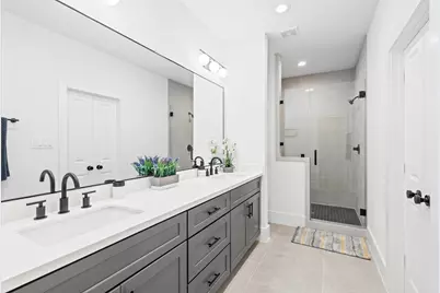 5209 Green Pine Tree Drive, Houston, TX 77018 - Photo 21