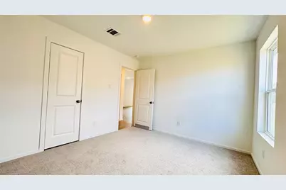 113 Lisa Marie Drive, Angleton, TX 77515 - Photo 23