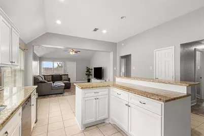 20314 Pomegranate Lane, Katy, TX 77449 - Photo 7