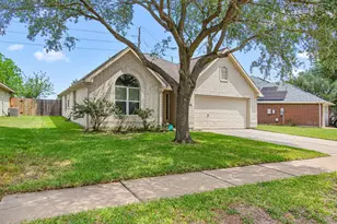 20314 Pomegranate Ln, Katy, TX 77449 - Photo 1