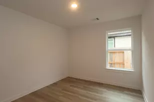 16972 Jim Sharp Dr, Montgomery, TX 77316 - Photo 11