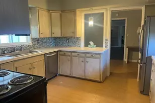 2503 Meadow Ln, El Campo, TX 77437 - Photo 11