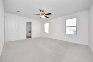 606 Travis St, Baytown, TX 77520 - Photo 19