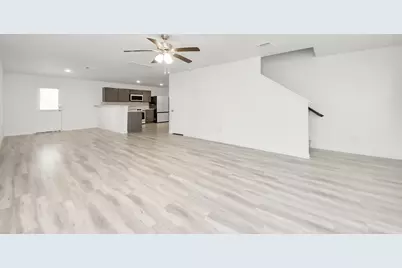 606 Travis Street, Baytown, TX 77520 - Photo 7