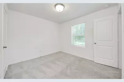 606 Travis Street, Baytown, TX 77520 - Photo 11