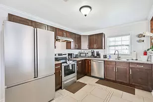 4622 Bayou Ln, Hitchcock, TX 77563 - Photo 11