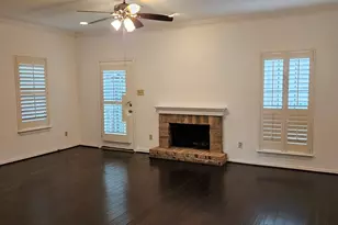 712 Augusta Dr, Houston, TX 77057 - Photo 3