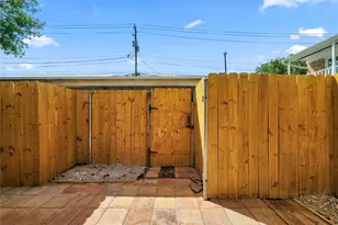 4040 San Felipe St, Houston, TX 77027 - Photo 17
