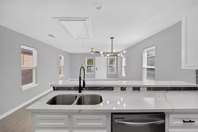 2917 Avenue M, Galveston, TX 77550 - Photo 13