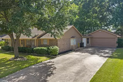 12615 Old River Drive, Mont Belvieu, TX 77523 - Photo 1