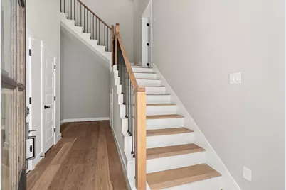 1175 W 19th Street, Houston, TX 77008 - Photo 3