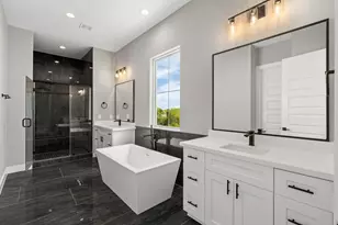 1175 W 19th St, Houston, TX 77008 - Photo 27