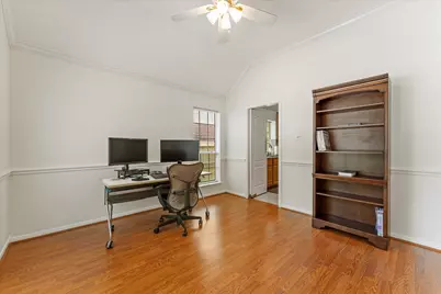 9539 Barretts Glen Court, Houston, TX 77065 - Photo 7