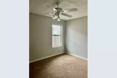 14926 Diamond Way, Baytown, TX 77523 - Photo 9