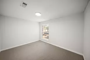 2601 Augusta Dr, Houston, TX 77057 - Photo 11