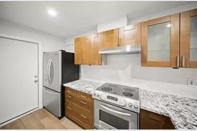 2601 Augusta Drive #5, Houston, TX 77057 - Photo 9