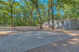 767 Windwood Dr, Livingston, TX 77351 - Photo 21