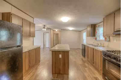 767 Windwood Drive, Livingston, TX 77351 - Photo 5