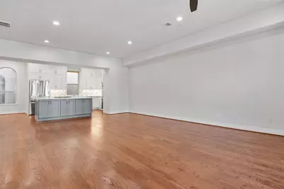 2105 Crocker Street, Houston, TX 77006 - Photo 15