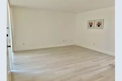 3400 Timmons Lane #13, Houston, TX 77027 - Photo 5