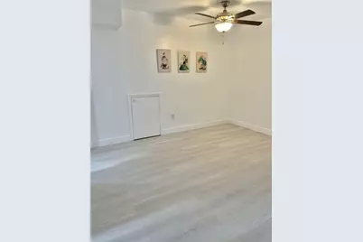 3400 Timmons Lane #13, Houston, TX 77027 - Photo 11