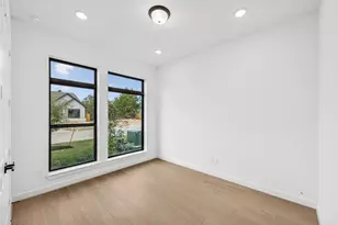 26515 Pioneer Pointe Ct, Montgomery, TX 77316 - Photo 13