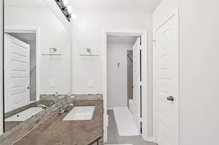 2714 Ahnya Ln, League City, TX 77573 - Photo 35