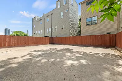 412 Drew St #2, Houston, TX 77006 - Photo 25