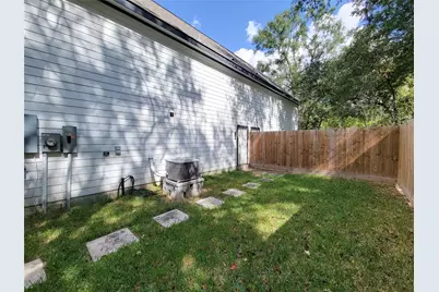 7202 Sandle Street #A, Houston, TX 77088 - Photo 29