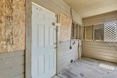 800 E Lobit Street, Baytown, TX 77520 - Photo 11