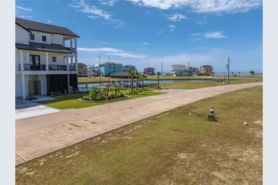 10 Marathon, Hitchcock, TX 77563 - Photo 43