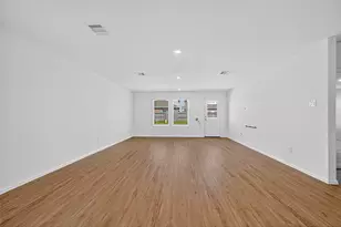 27130 Breakaway Ln, Katy, TX 77493 - Photo 9