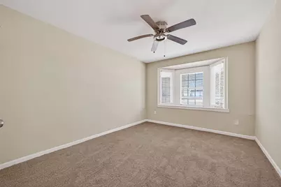 3927 Prudence Drive, Houston, TX 77045 - Photo 19