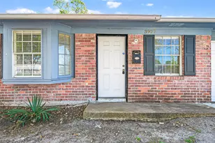 3927 Prudence Dr, Houston, TX 77045 - Photo 5