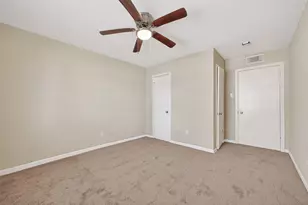 3927 Prudence Dr, Houston, TX 77045 - Photo 23
