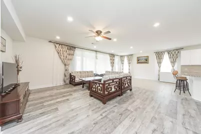 15406 Easton Gate Lane, Houston, TX 77044 - Photo 5