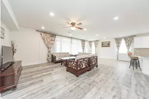 15406 Easton Gate Ln, Houston, TX 77044 - Photo 5