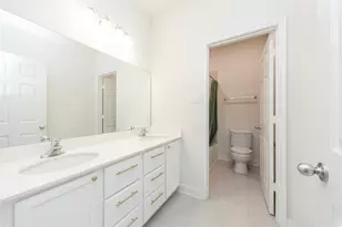 15406 Easton Gate Ln, Houston, TX 77044 - Photo 33