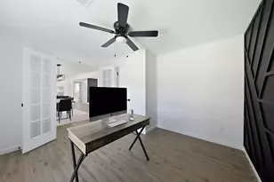 6211 Dumfries Dr, Houston, TX 77096 - Photo 7