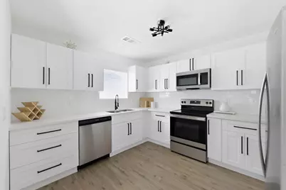 6211 Dumfries Drive, Houston, TX 77096 - Photo 17