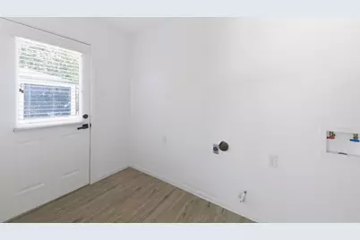 6211 Dumfries Drive, Houston, TX 77096 - Photo 37