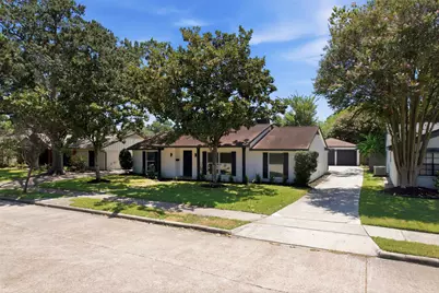 6211 Dumfries Drive, Houston, TX 77096 - Photo 49