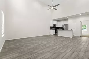 14986 Bonham Ln, Willis, TX 77378 - Photo 5