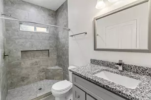 14986 Bonham Ln, Willis, TX 77378 - Photo 15