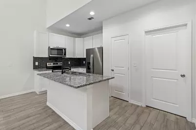 14986 Bonham Lane, Willis, TX 77378 - Photo 9